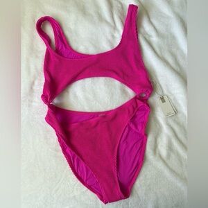 Good American Kids One Piece in Bright Pink